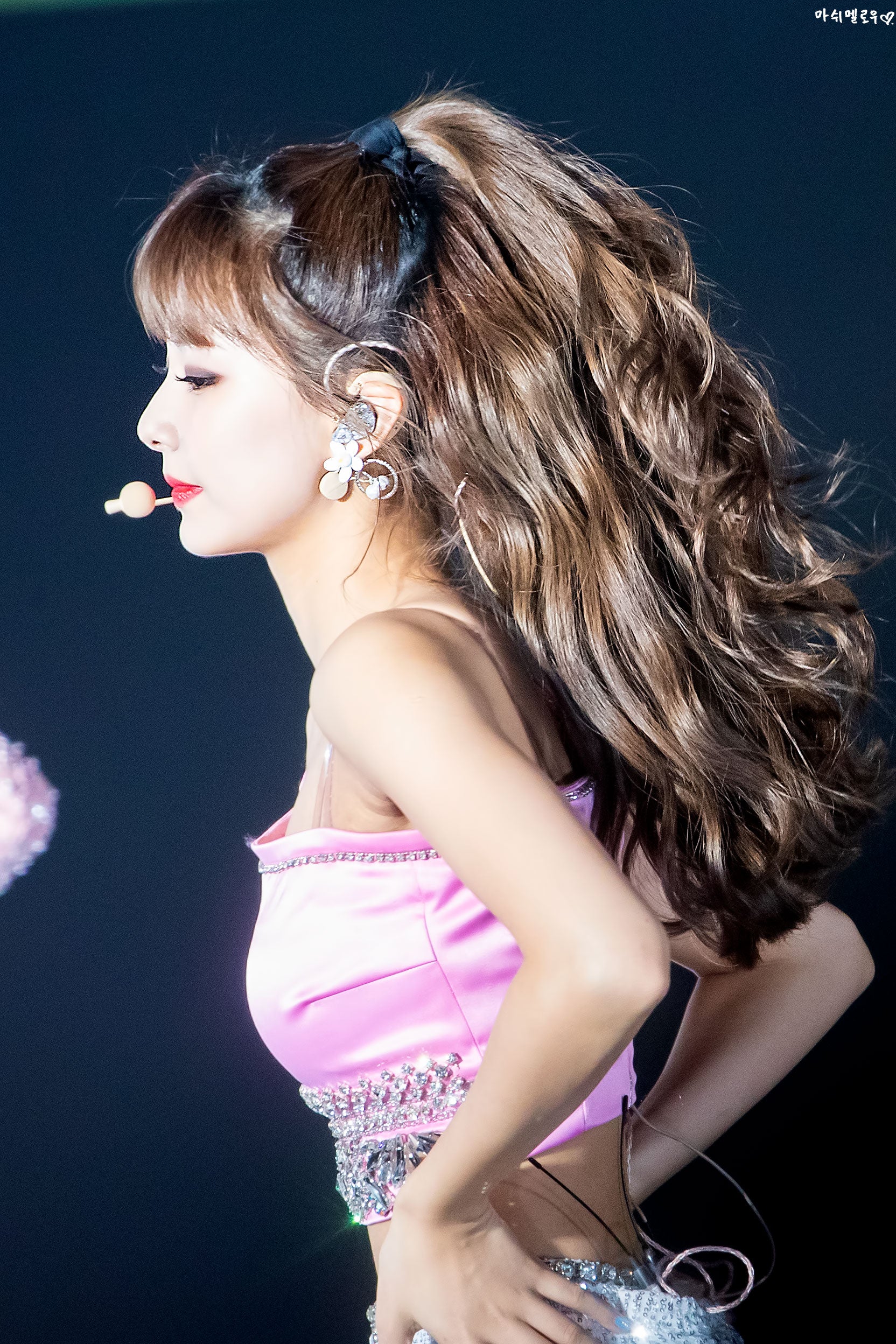 200212 TWICE ツウィ『2019ワールドツアーTWICELIGHTS』福岡