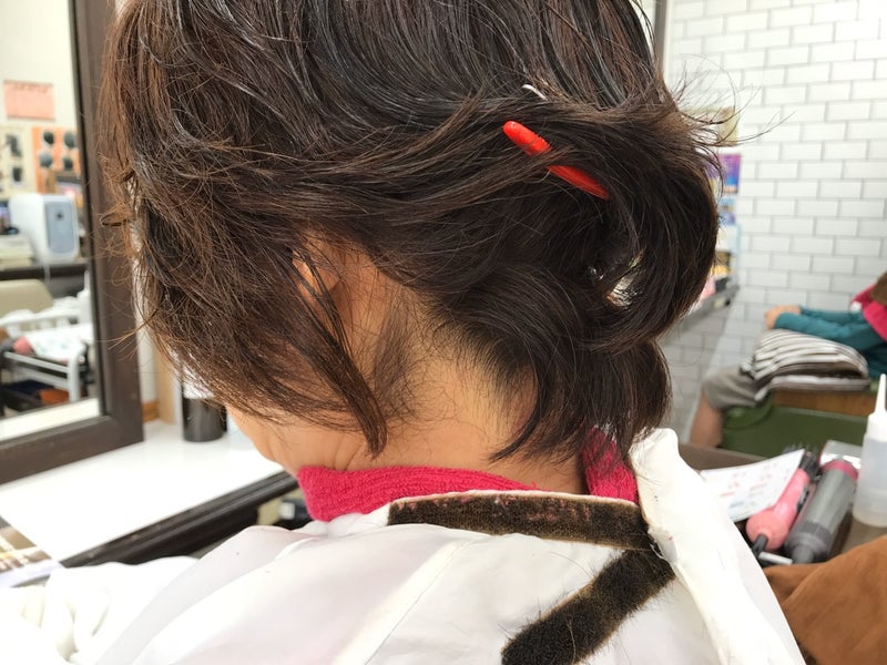 60代髪型 えり足が浮く 前髪が分かれる つむじ割れ 茨城県笠間市の 美容室あばらんちぇ X のブログ