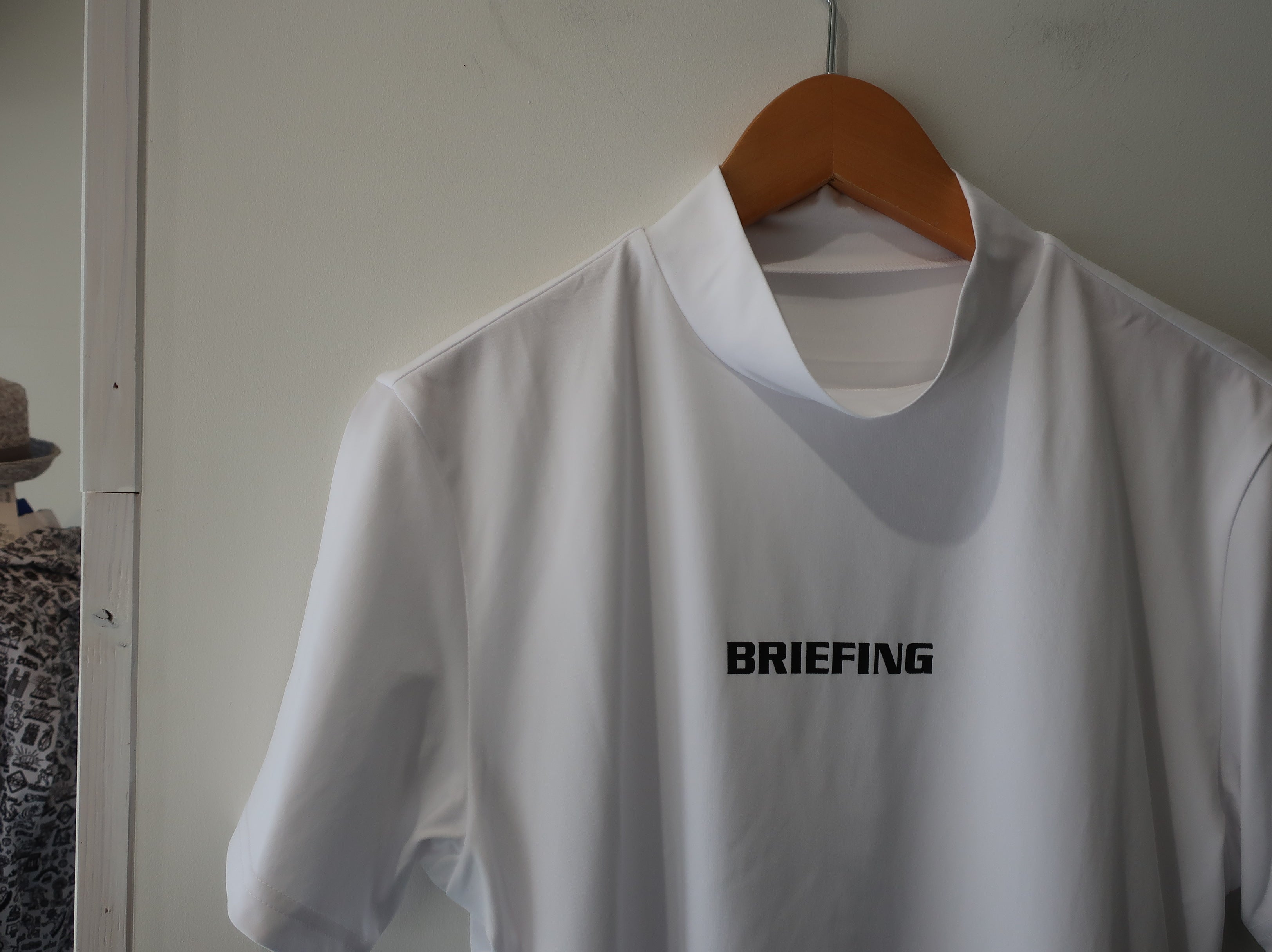 BRIEFING モックネックシャツ | CHIP IN BOGEY