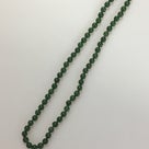 緑で統一した数珠の記事より