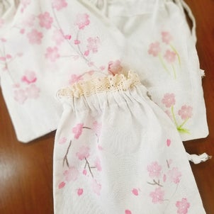 桜の巾着作りの画像