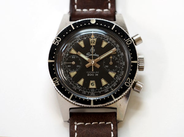 サンドス クロノグラフ ダイバーズウォッチ 200M防水 手巻きの腕時計