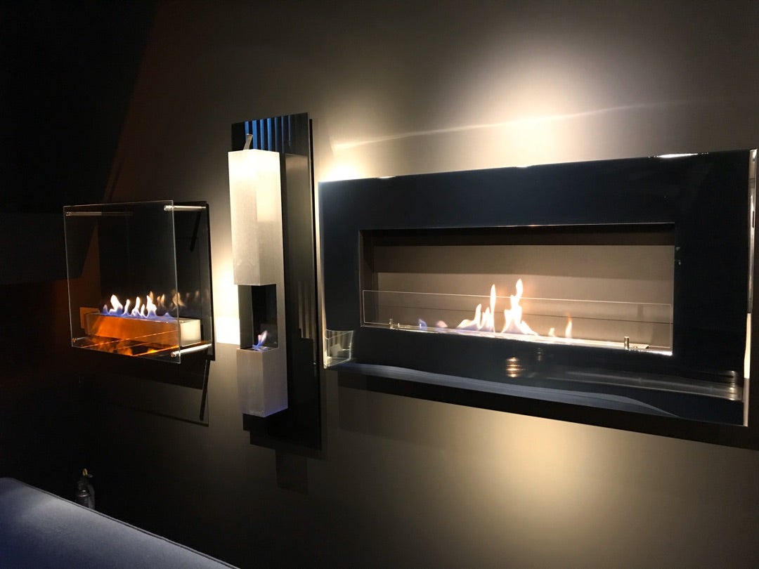スタイリッシュなデザインの壁掛けバイオエタノール暖炉☆オランダsafretti社・Riviera