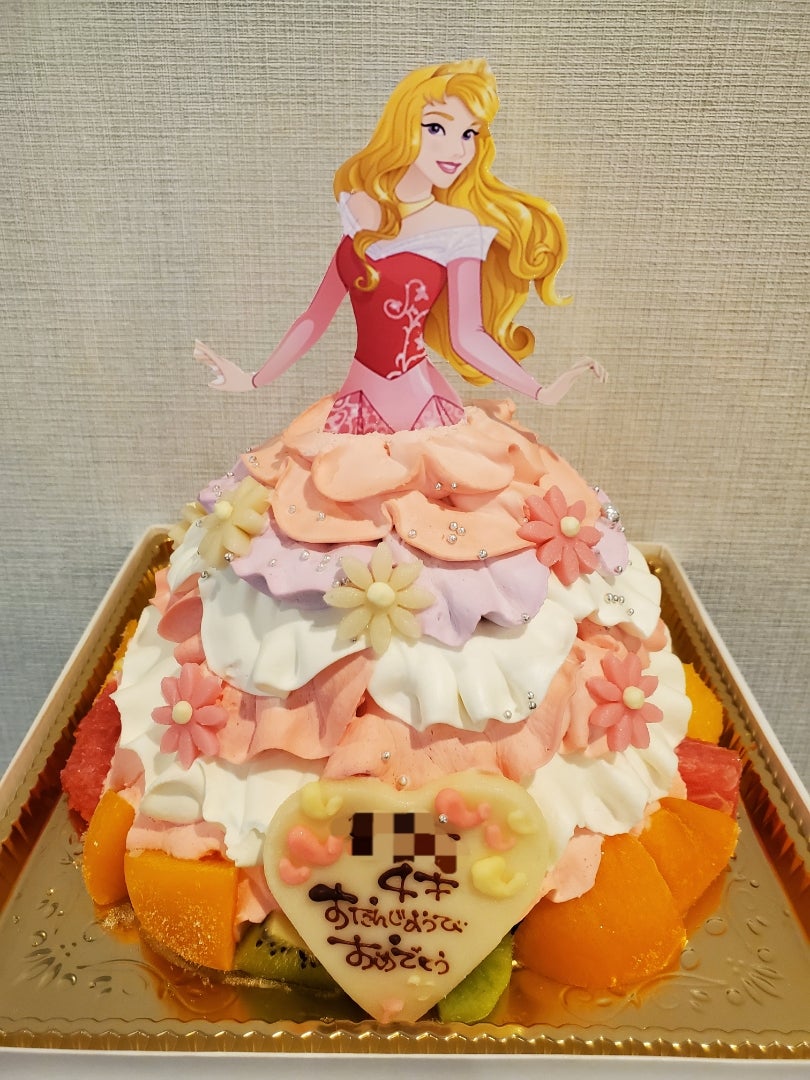 ロリアン オーロラ姫のドレスケーキ な ちゃんのŧ ŧ Ch ŧ ŧ 日記