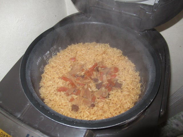 ヤマモリ 鹿児島 黒豚めしの素で炊き込みご飯を作りました。 | kazuaki todaのブログ