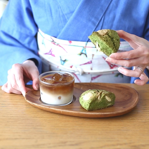 ホットケーキミックスでスタバ風抹茶スコーン（動画付）着物でスイーツ作り♪の画像