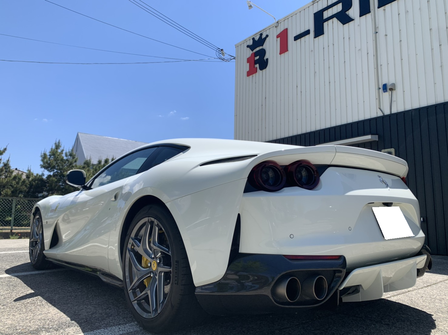 フェラーリ 812スーパーファストをカスタマイズ！！！(その1 | AUTO