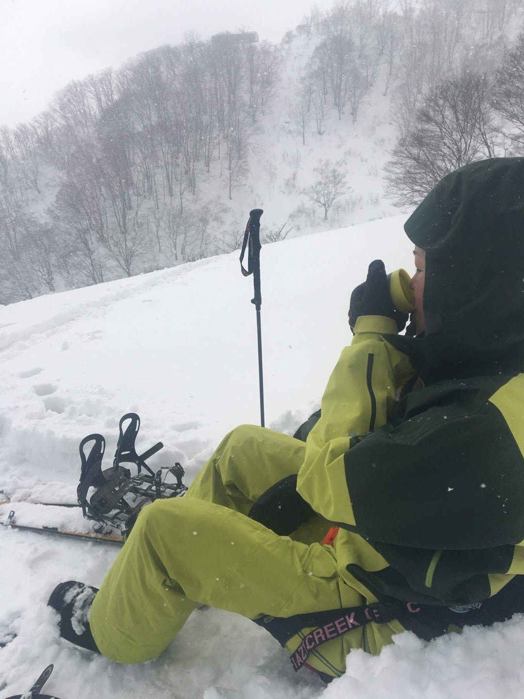 雪山バックカントリーで何かと役立つ道具 | パウダージャンキーのブログ