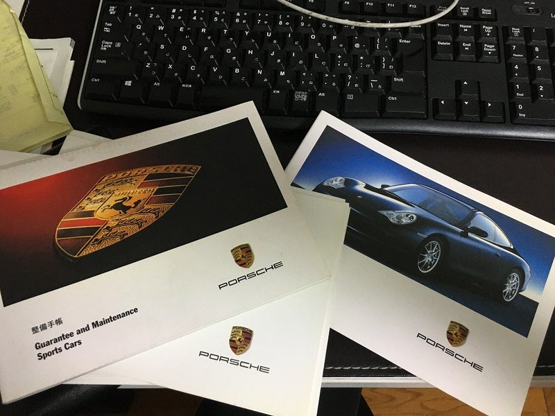 本日のリアライズ！！ポルシェ 996 911カレラ タイヤ交換＆4Sの販売準備です！！ | Real－ize. リアライズのブログ～ 本日のリアライズ～