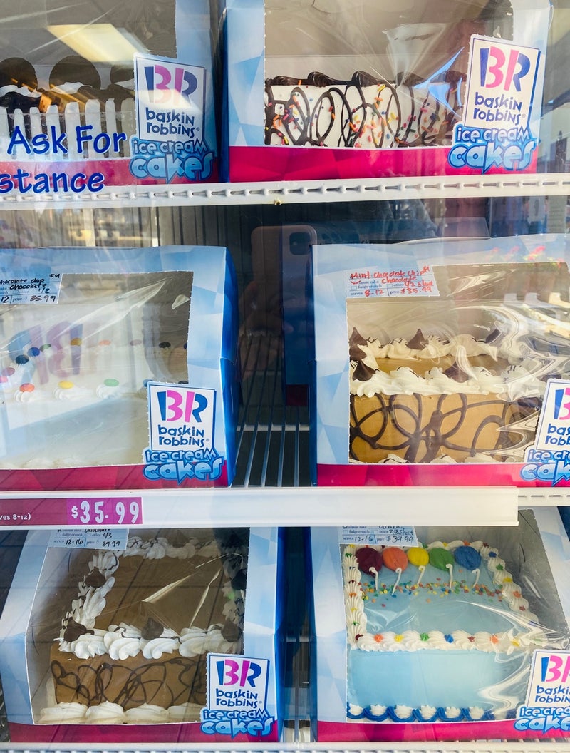 アイスクリームケーキ 自粛中のお誕生日 アメリカ 海外 アメリカ生活とコスメ業界