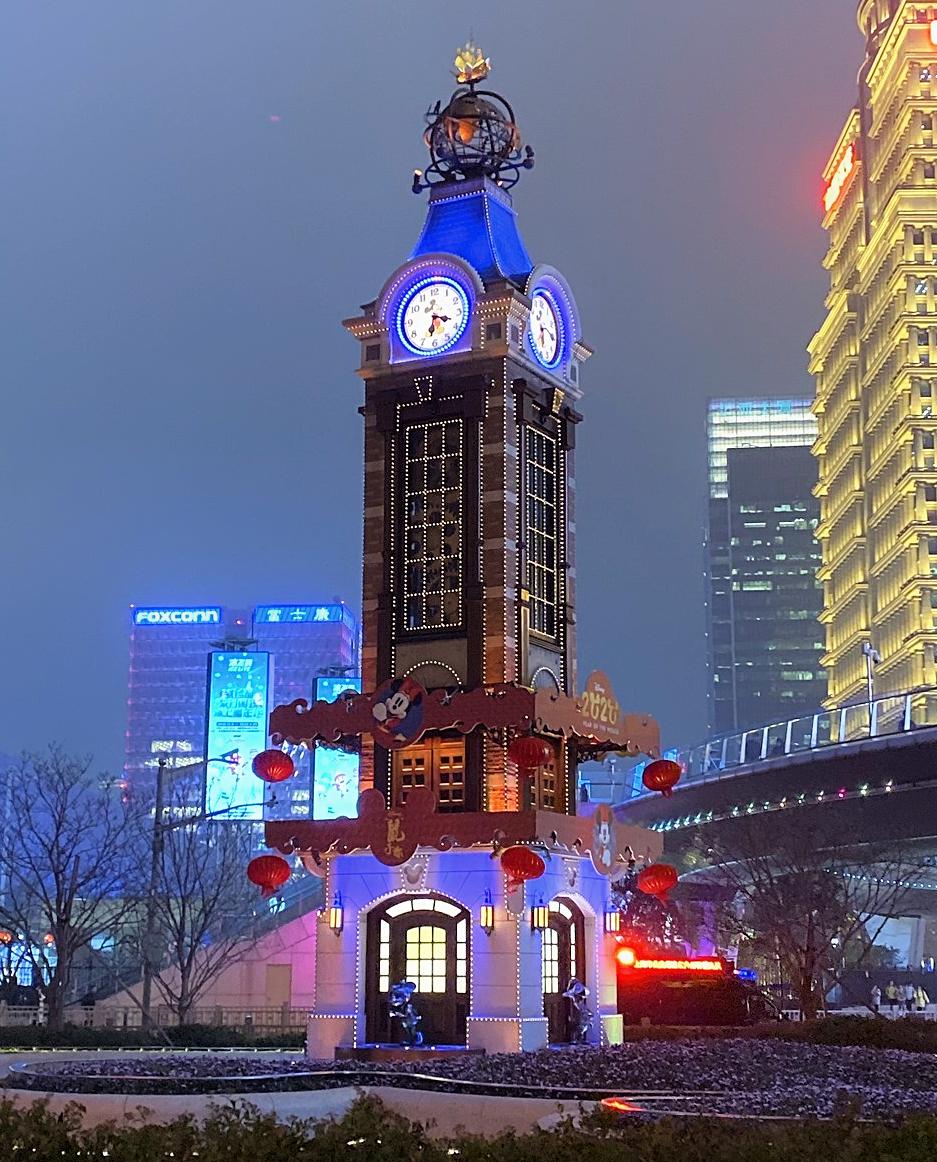 上海世界最大ディズニー時計台。あ～ストアを散歩したくなっちゃう！ | ミキ衛門 Disney Dream Club