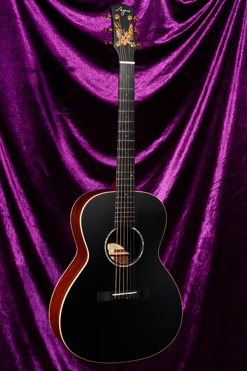 Ayers L00-08A Wild Cat OTS JP Custom は最高のギター | ギターマニアの兄を持つネットショップ店長のブログ