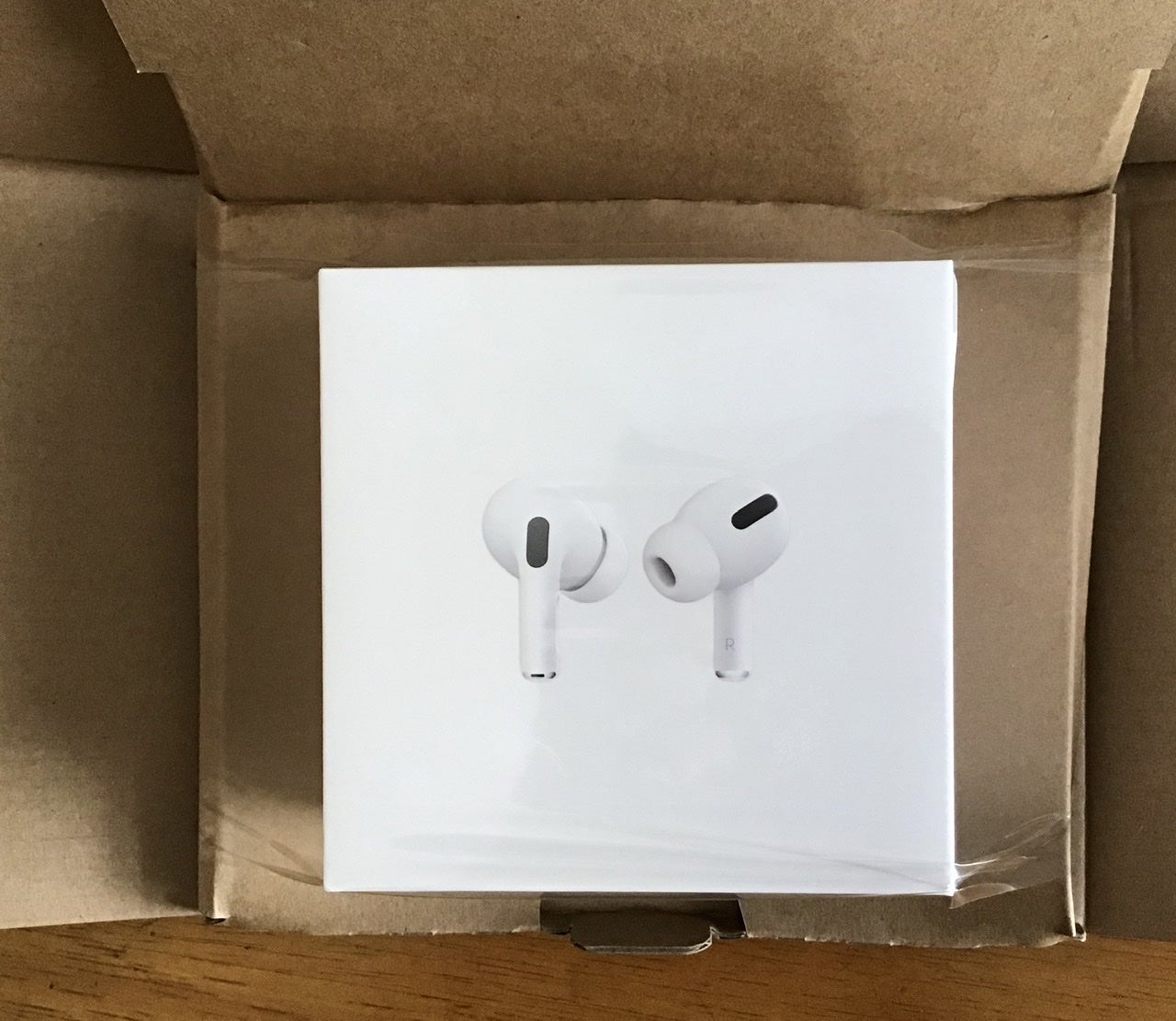 AirPods proがキターー | 4U(For You)