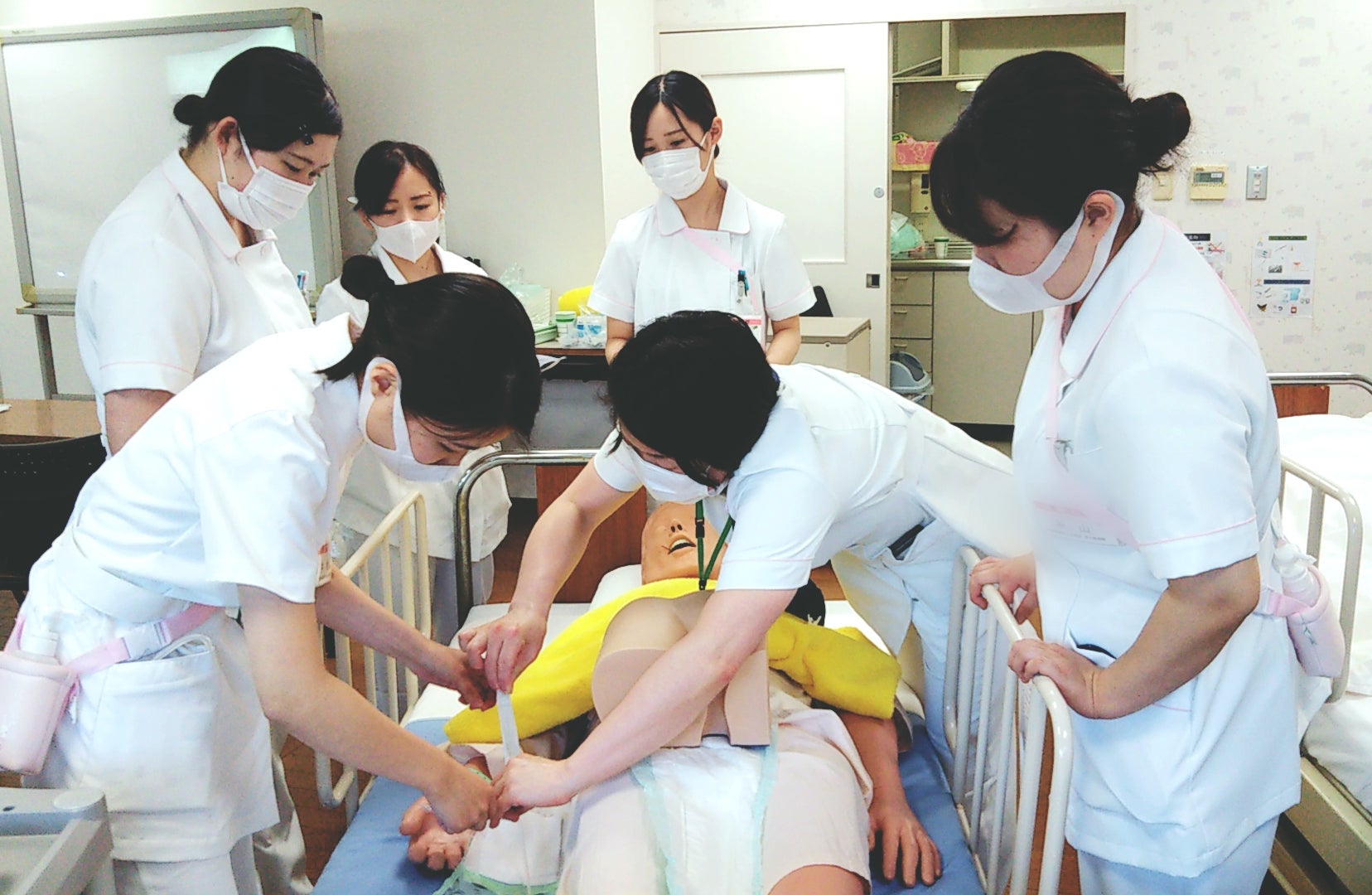 新人研修 導尿 膀胱留置カテーテル 社会医療法人 有隣会 東大阪病院 看護部 大阪の看護師求人 看護師転職