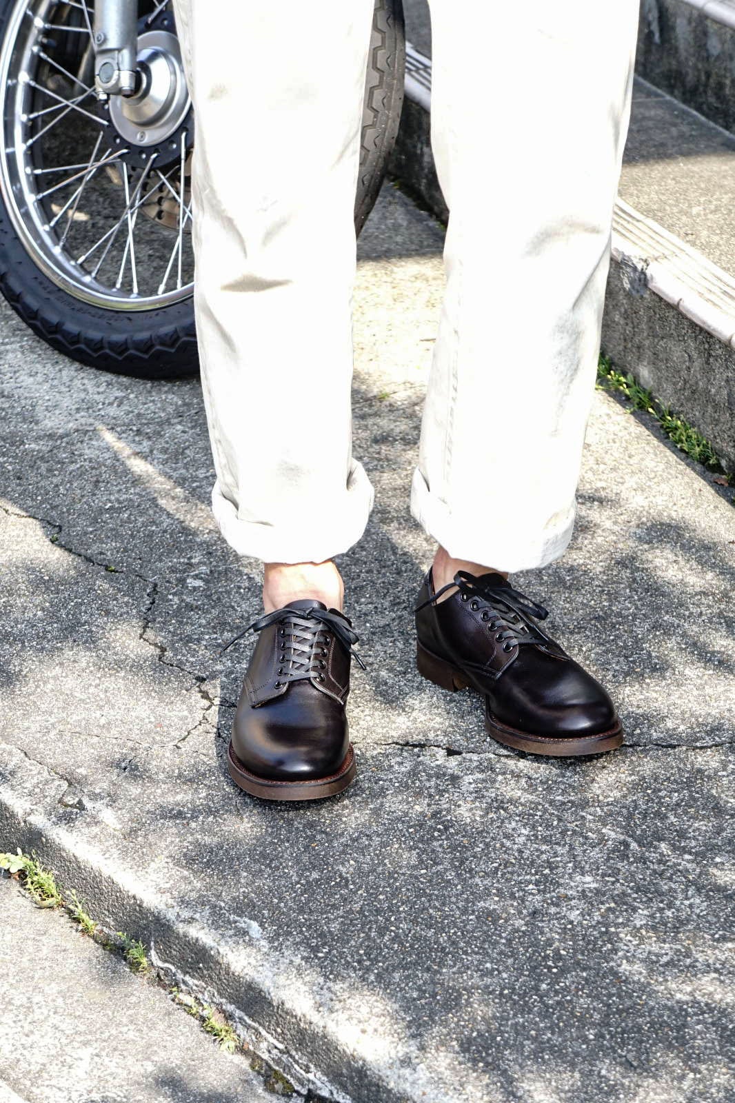 CLINCH Service shoes New Arrival !! | B.S.W. market place Blog