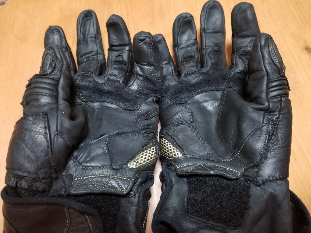 BERIK ベリック G175 バイクグローブ 黒/白 活かせ レーシング BERIK ベリック G175 バイクグローブ 黒/白 活かせ レーシング