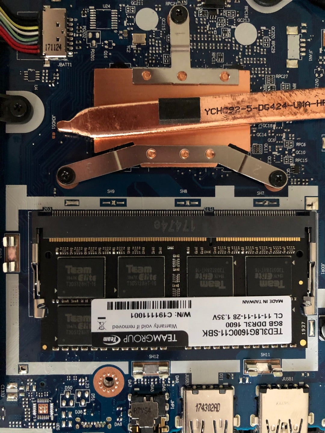 lenovo ideapad 320 メモリ増設とSSDに換装 | piettroのblog