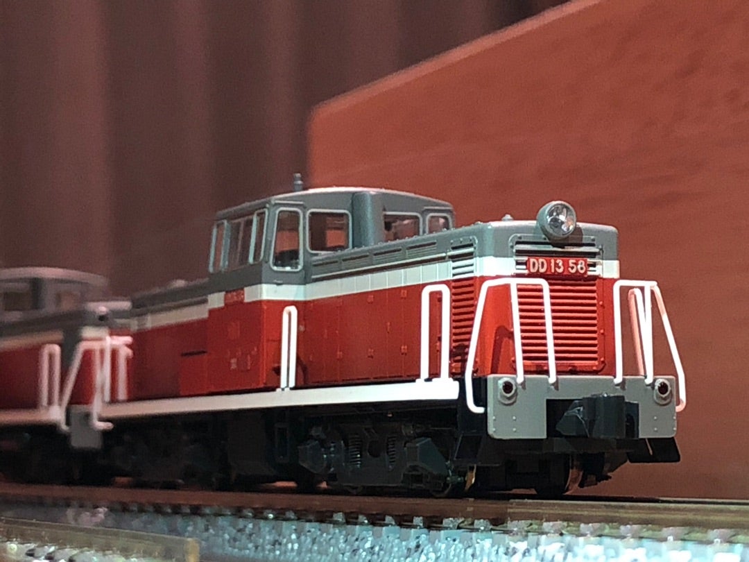 100％本物 非常に良い KATO Nゲージ DD13 初期形 7012-1 鉄道模型