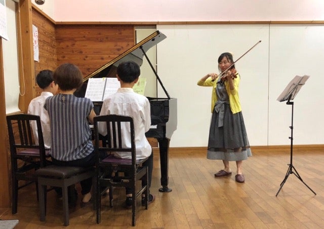町田市玉川学園　青木光ピアノ教室11月に向けて、がんばりましょうね！