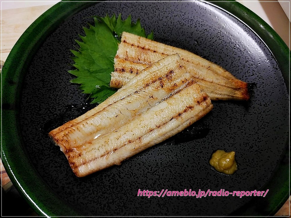 セール価格 浜名湖うなぎのあいかね<br>うなぎの肝の白焼き100gお試<br>532P16Jul16 通販 浜名湖うなぎのあいかね国産うなぎ(蒲焼・白焼)1キロ(大きさ不ぞろい、カットタイプも入ります)1匹ずつの真空包装でお届け(離島、沖縄、北海道は追加送料がかかります)