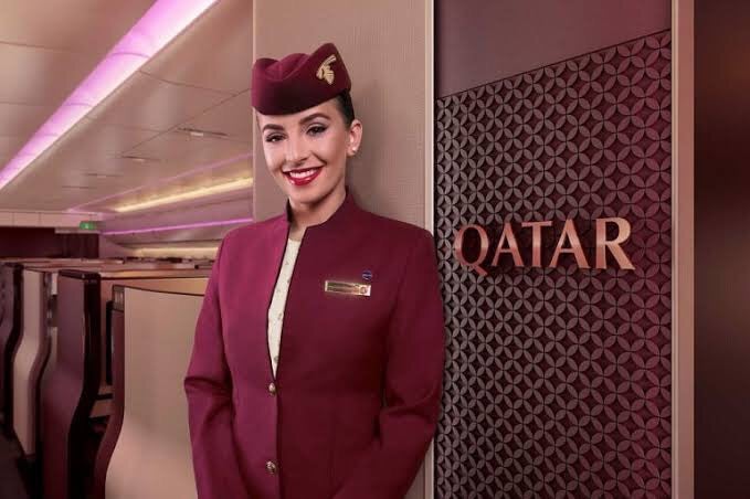 カタール航空 新ユニフォーム 美人の一歩 元jal Vs客室乗務員がお届けする 美しく健康に そして幸せに生きる 秘訣