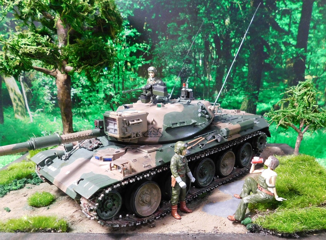 陸上自衛隊74式戦車とディスプレイベース (完成） | 動くぞ！素人の 