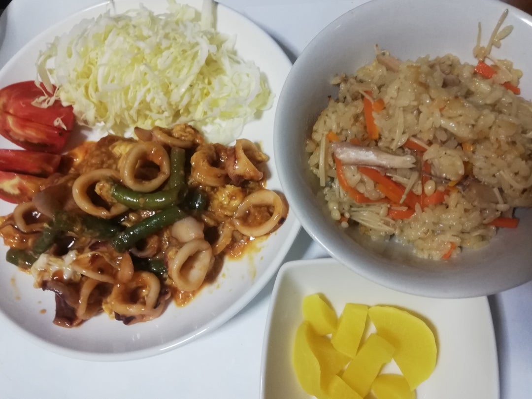 男の夕飯 イカのチリソース炒め ぱんぷきんぽんのブログ