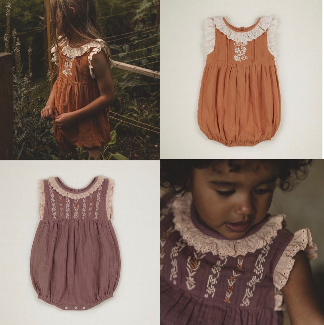 ノスタルジックな刺繍が美しい｢Apolina｣ | 新米ママの海外の子供服 