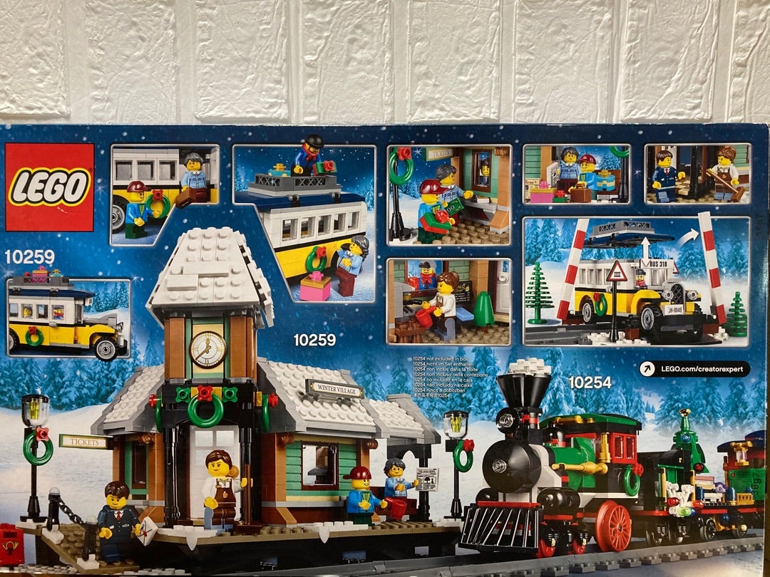レゴ(LEGO) クリエイターウィンタービレッジ ステーション10259を作っ 
