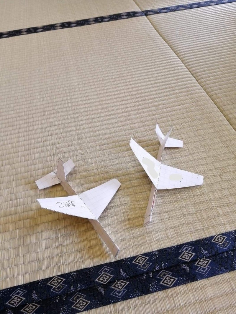 飛行機 飛ぶ 折り紙 紙