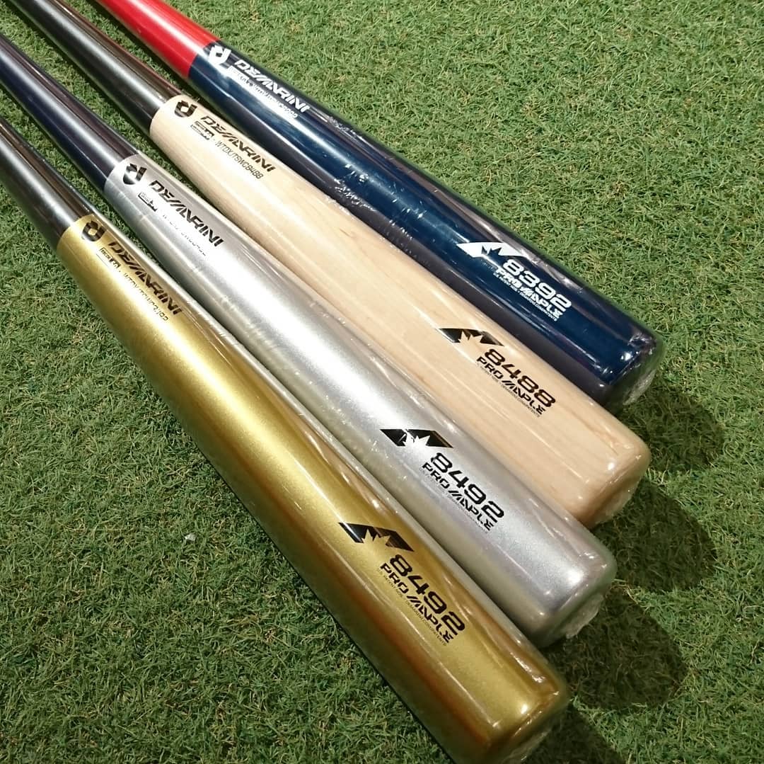ディマリニ(DeMARINI)コンポジットバットとスプーンの話 | ベース