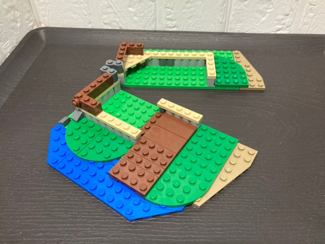 レゴ (LEGO) クリエイター 湖岸のロッジ 31048を作ってみました その3 