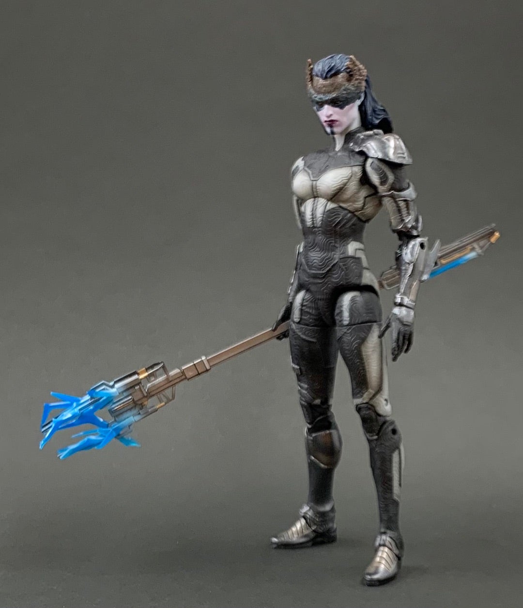 プロキシマミッドナイト『Proxima Midnight』 | 28th order マーベルレジェンドカル オブシディアンプロキシマ・ミッドナイト