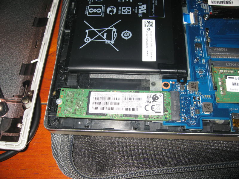 HP PAVILION 15-CU1000 SSD交換 | yassan75のブログ