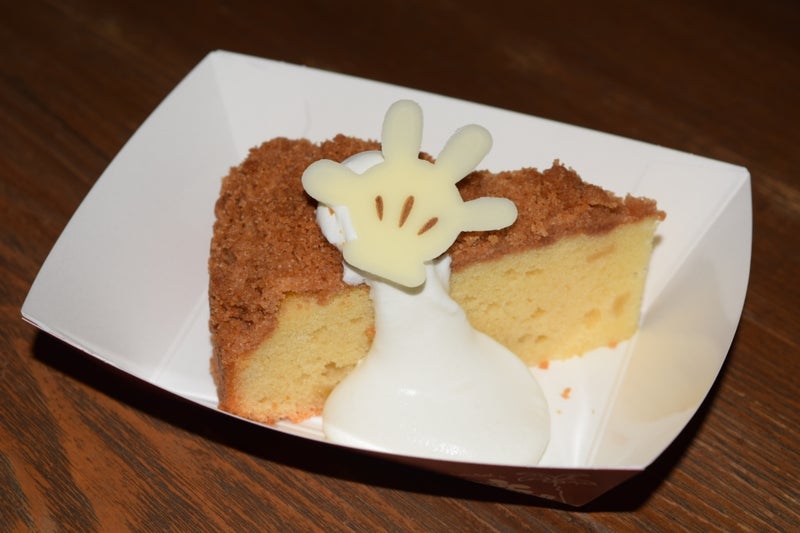 しっとり美味しい アップル シナモンのクランブルケーキ ミッキーと一緒に東京ディズニーリゾート