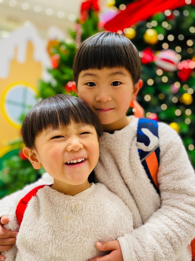 小学校1年生と3歳のクリスマスプレゼント 元気もりもり 6歳 3歳