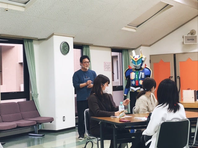 岡山を学びで盛り上げる！岡山桃太郎ビジネスアカデミー川野紀行朝日塾小学校でヒーローとフューチャーマッピングの講義を受けてきました。