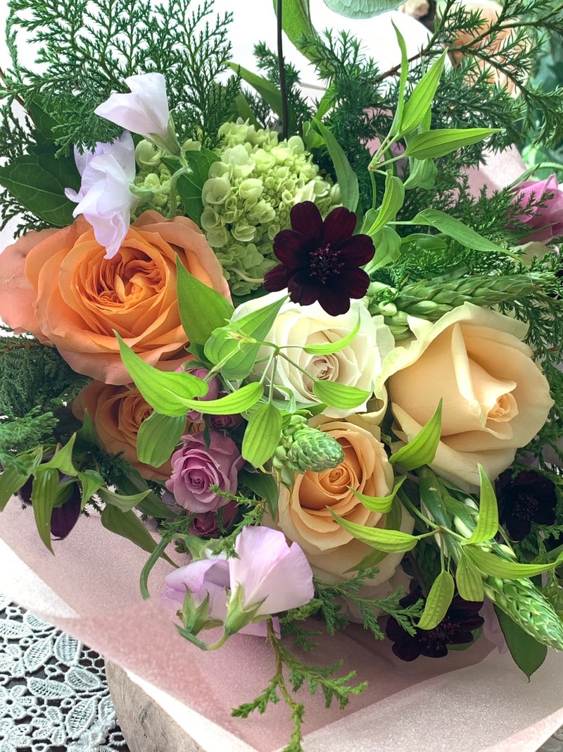 今年最後の新月花束 全国発送 神戸フラワーアトリエ ブルームーン