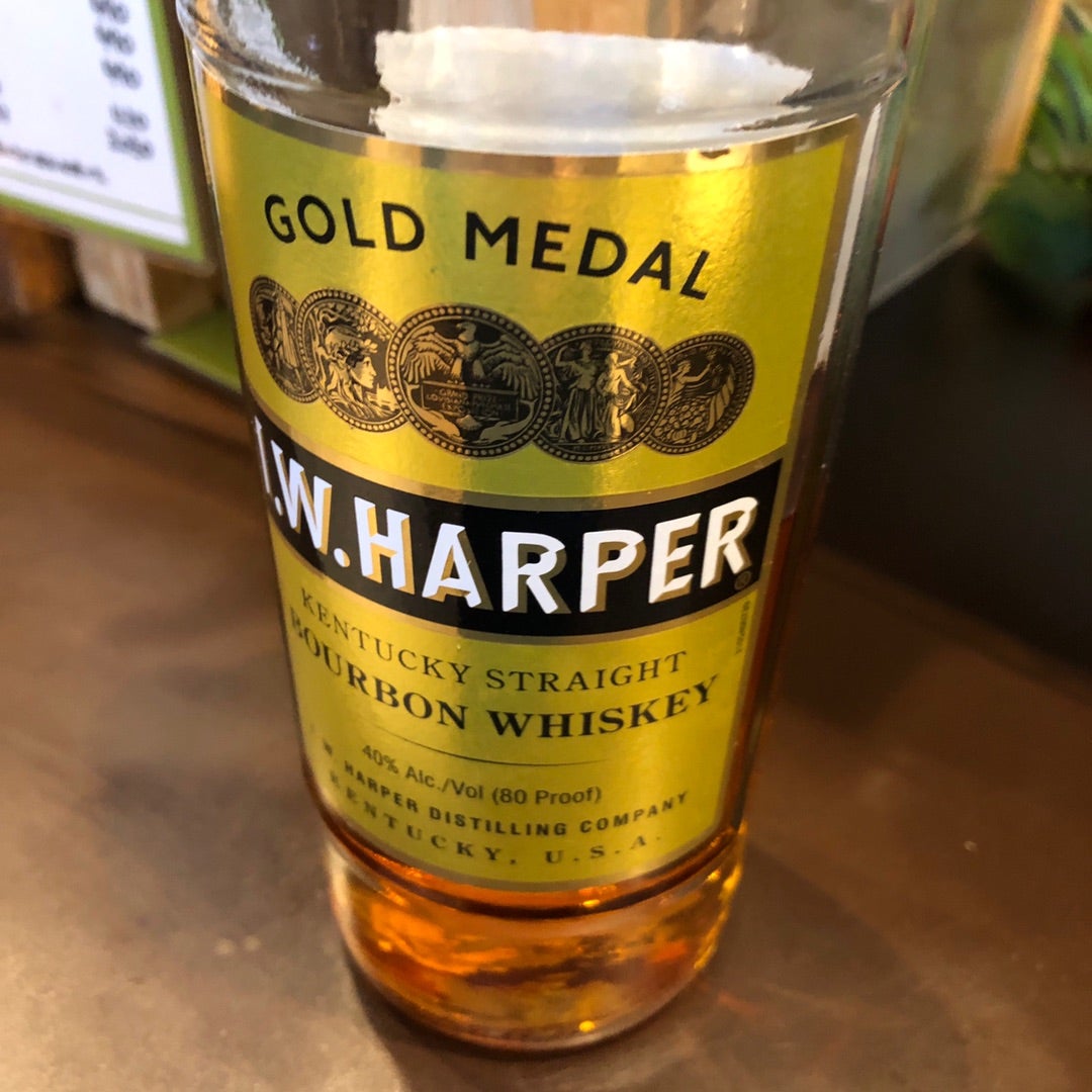 輸入 ウイスキー ＩＷハーパー ゴールドメダル 40度 正規 箱なし 700ml バーボン 洋酒 project-ruth.org