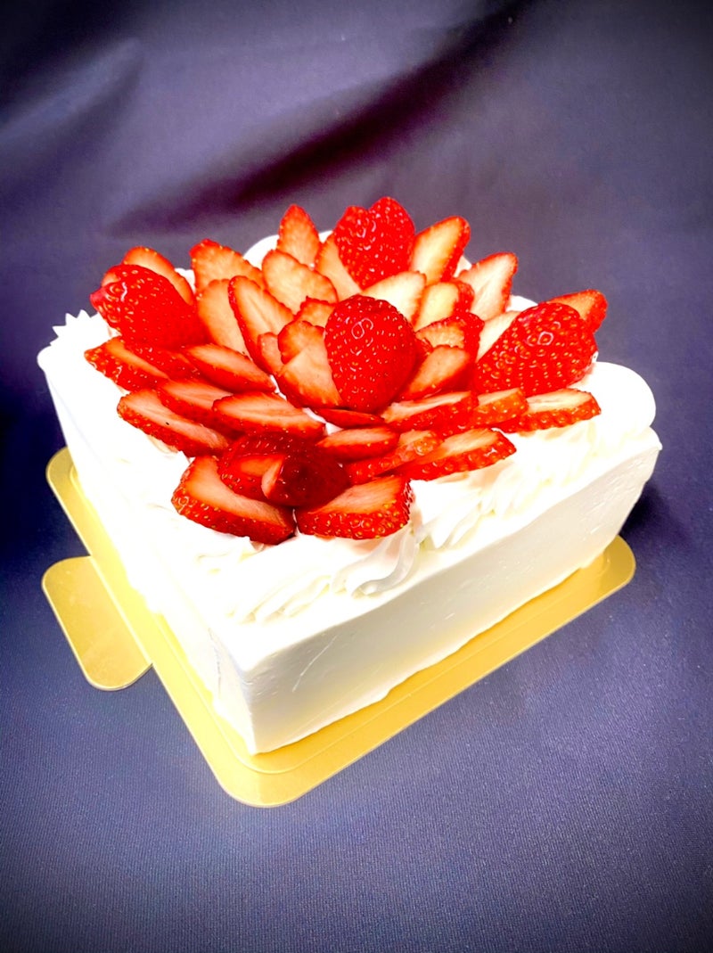 四角のデコレーションケーキ Wayougashi Kokoroのブログ