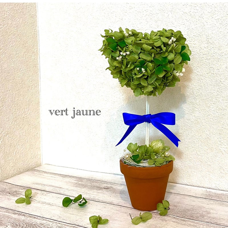 クローバー 三つ葉四つ葉の花言葉 癒しの趣味を見つけませんか 横浜鶴見 川崎ハーバリウム プリザーブドフラワー Vert Jaune ヴェールジョンヌ