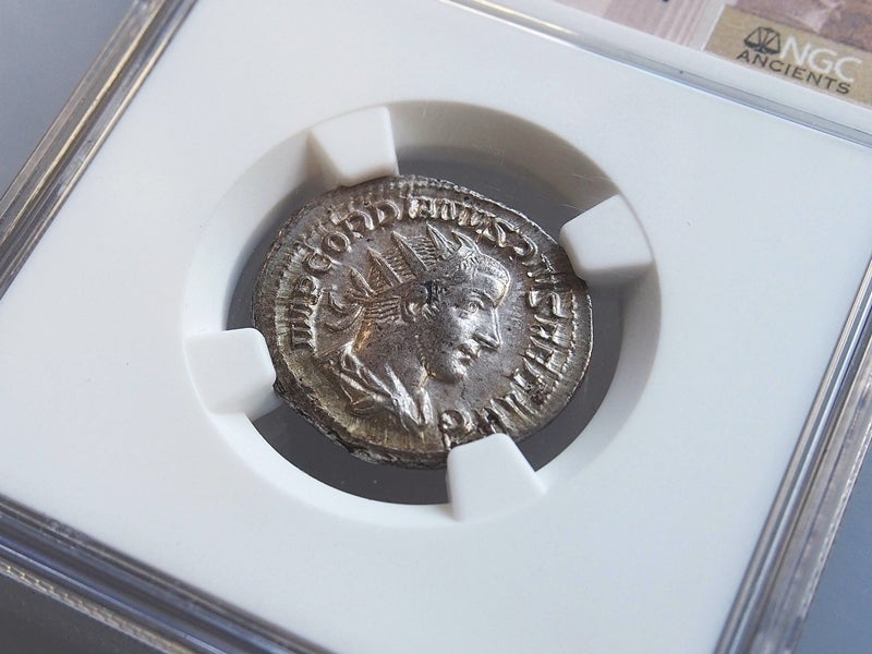 ゴルディアヌス3世のアントニニアヌス銀貨 | off-yuのブログ