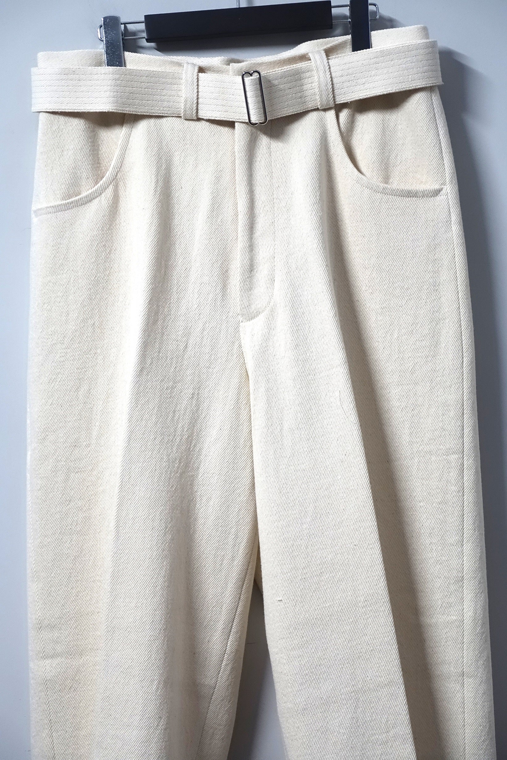 URU(ウル)/BELTED PANTS/Ivory 通販 取り扱い-CONCRETE RIVER