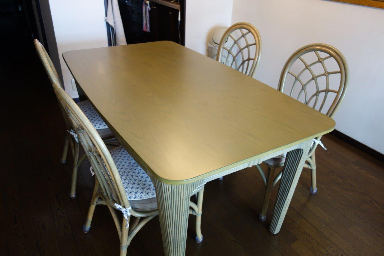 カサブランカテーブル塗装修理 | e-kaguyaのブログ