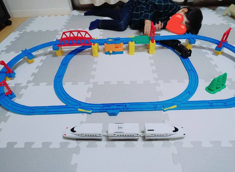 プラレール 10のレイアウトがつくれる 3歳 こども ベーシックレールセットおもちゃ 子供 男の子 電車 13周年記念イベントが ベーシックレールセット おもちゃ
