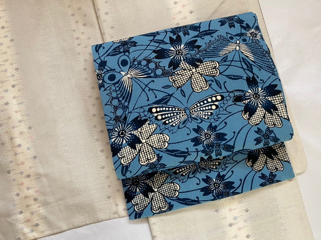 大島紬に藍型の名古屋帯 | きまぐれ着物日記