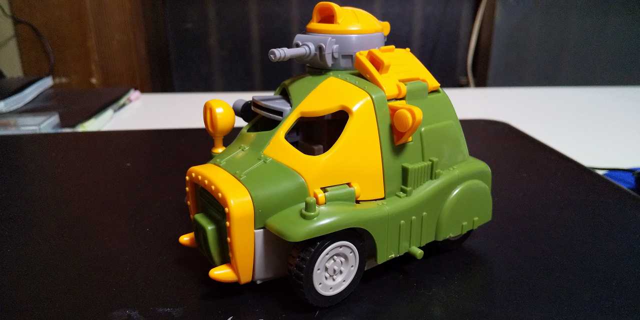 TOMYアニマル軍団ネンダーランド ブタラリア軍装甲車 ブッターボ TOMYアニマル軍団ネンダーランド ブタラリア軍装甲車 ブッターボ