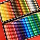 音を色で表現♪色鉛筆が大活躍です！の記事より