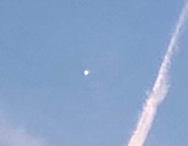 未確認飛行物体ufo ベリーファーム雪