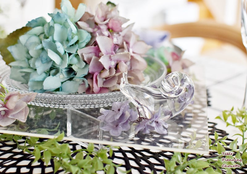 紫陽花のテーブル　カタツムリ